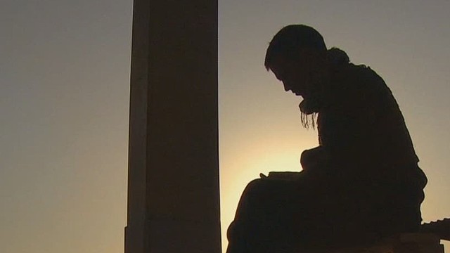 141027072352-dnt-watson-us-veteran-fights-isis-00024213-story-top